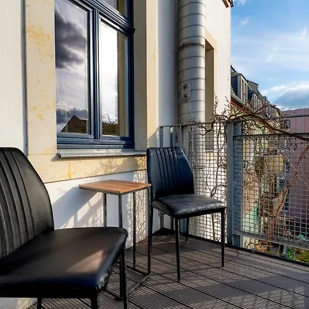 Wohlfuehloase In Der Neustadt *