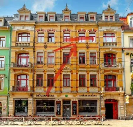 Wohlfuehloase In Der Neustadt *