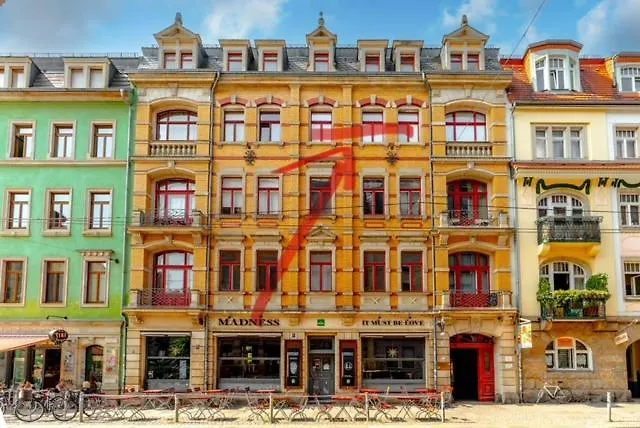 Wohlfuehloase In Der Neustadt *