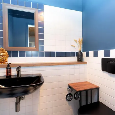 Lägenhet Wohlfuehloase In Der Neustadt